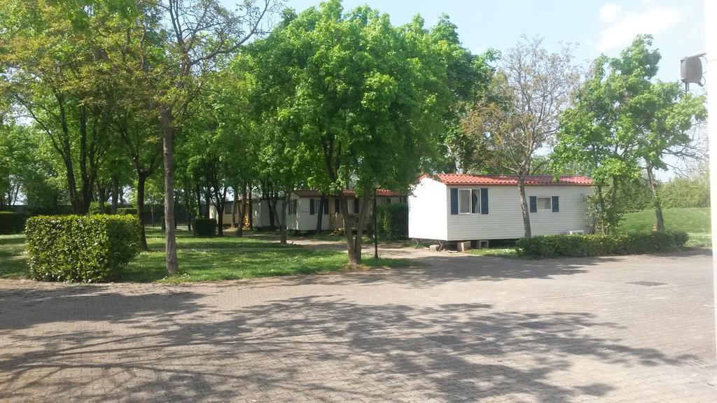 Camping Vicenza Exterior photo